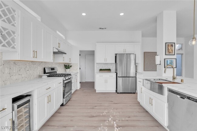 property at 2652 Youngdale Dr