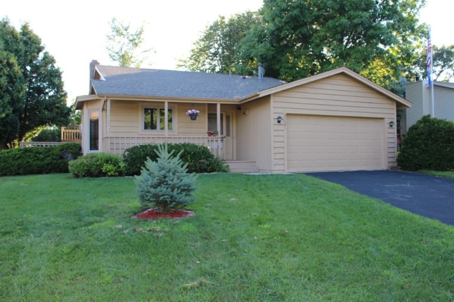 property at 2721 Westcliffe Dr
