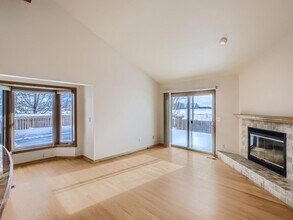 6826 Bugle Ct in Boulder, CO - Building Photo - Building Photo