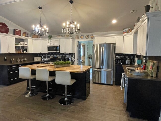 property at 8981 Devon Dr