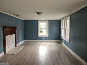 24 Henry St in Statesboro, GA - Building Photo - Building Photo