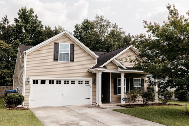 property at 3615 Haymont Ln