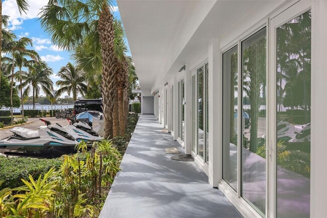 property at 910 West Ave