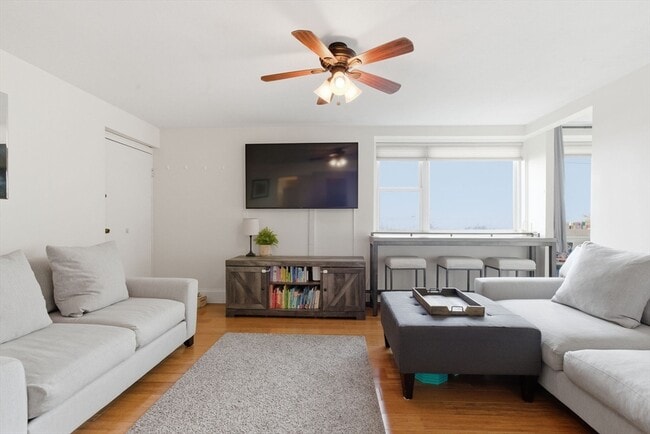 3-11-11 Dorchester St in Quincy, MA - Building Photo - Building Photo