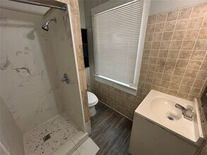 612 26th St W in Bradenton, FL - Building Photo - Building Photo