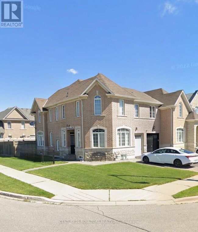 235 Thorndale Rd in Brampton, ON - Building Photo - Building Photo