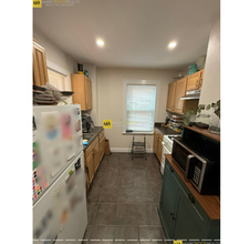 399 Broadway, Unit 2 in Somerville, MA - Building Photo - Building Photo