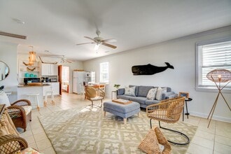 213 S Anderson Blvd in Topsail Beach, NC - Building Photo - Building Photo