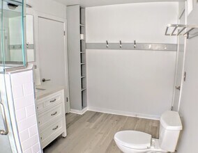 743 Burke Ave NE in Grand Rapids, MI - Building Photo - Building Photo