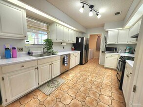 589 Bobwhite Pl in Pensacola, FL - Building Photo - Building Photo