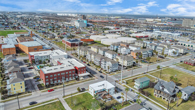 Coastal Cabanas in Galveston, TX - Building Photo - Building Photo