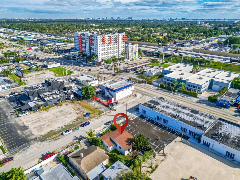 730 NW 78th St in Miami, FL - Building Photo