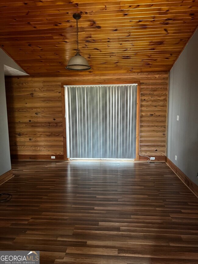 490 Flat Shoals Church Rd in Stockbridge, GA - Building Photo - Building Photo