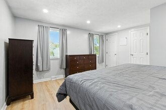21 Petipas Ln in Randolph, MA - Building Photo - Building Photo
