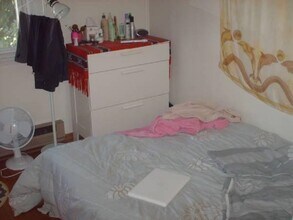 27R Albion St, Unit 2 in Somerville, MA - Building Photo - Building Photo