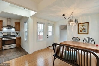4401 Reservoir Blvd in Minneapolis, MN - Building Photo - Building Photo