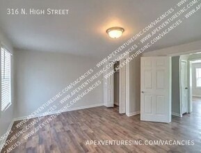316 N High St in Columbia, TN - Building Photo - Building Photo
