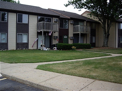 Brookside Terrace Apartments in Otsego, MI - Building Photo - Building Photo