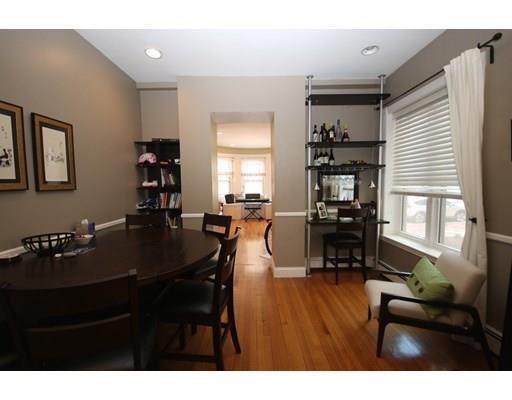 203 St Botolph St in Boston, MA - Building Photo