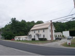 4 Unit Apartments Bldg in Alton, NH - Building Photo - Building Photo