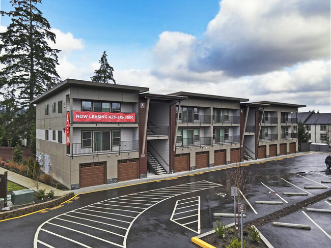 North Creek Landing Apartments in Bothell, WA - Foto de edificio - Building Photo