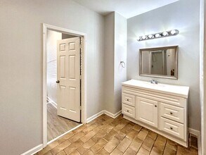 992 Sims Ave NW in Atlanta, GA - Building Photo - Building Photo