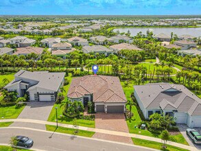 10815 Stellar Cir in Palm Beach Gardens, FL - Building Photo - Building Photo