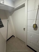 15 Quinby Ct in Toronto, ON - Building Photo - Building Photo