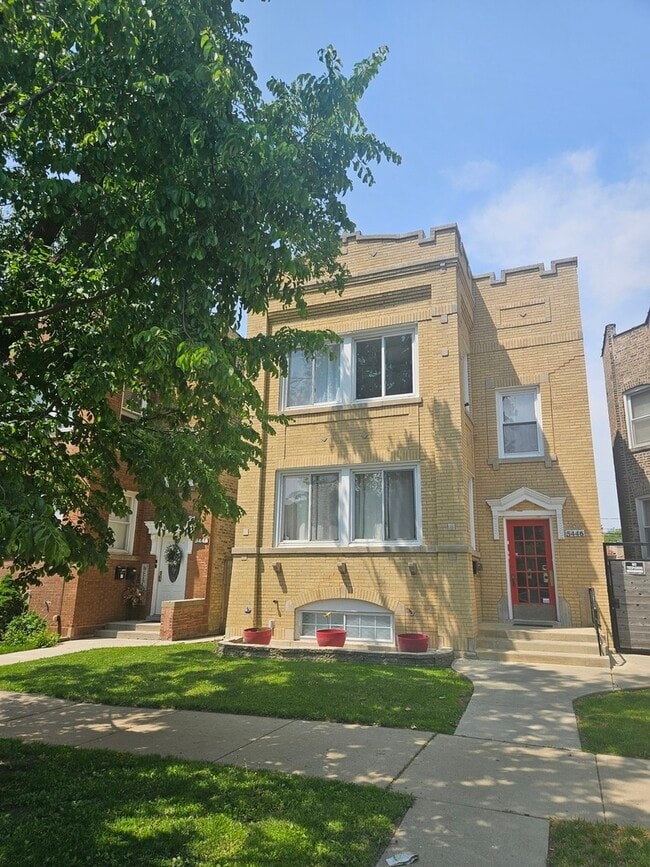5446 N Spaulding Ave in Chicago, IL - Building Photo - Building Photo