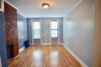 1371 Greene Ave in Brooklyn, NY - Building Photo - Interior Photo