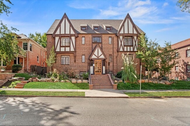 property at 1575 Fillmore St