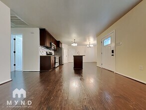 5305 Westbrook Rd in Houston, TX - Building Photo - Building Photo