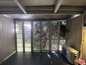 11021 Missouri Ave in Los Angeles, CA - Building Photo - Building Photo