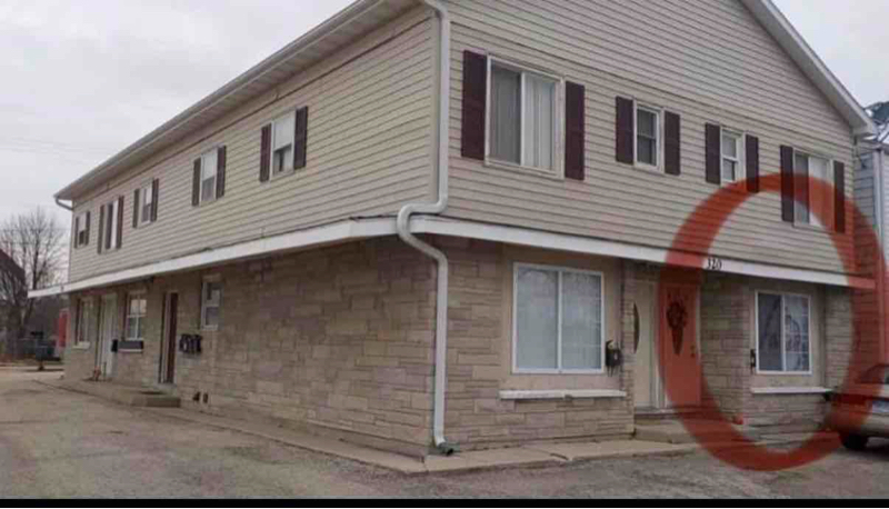 320 N 7th St in Rochelle, IL - Building Photo