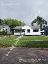 1906 Shamrock Ln in Flint, MI - Building Photo