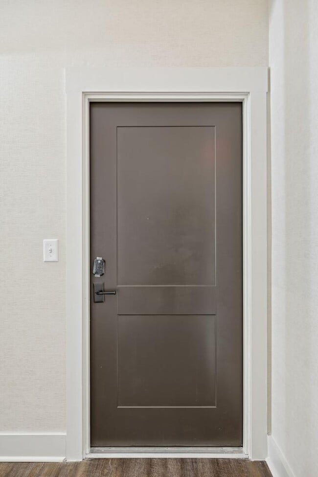 118 N Main St in Ashland City, TN - Building Photo - Building Photo