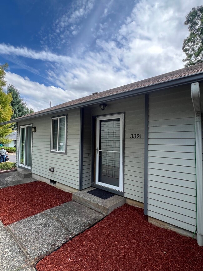 3321 NE View Ave, Unit View Ave