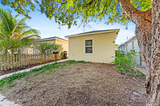 611 N F St in Lake Worth, FL - Building Photo - Building Photo