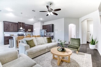 2846 Hudson Dr in Heartland, TX - Building Photo - Building Photo
