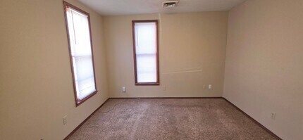 646 W Lynn St in Springfield, MO - Building Photo - Building Photo