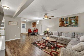 214 Walton St in Loganville, GA - Building Photo - Building Photo