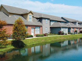 Juban Courts Condos in Denham Springs, LA - Building Photo