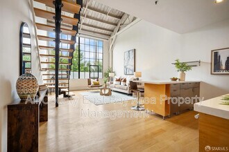 1018 4th Ave in Oakland, CA - Building Photo - Building Photo