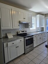 139 Timson St, Unit 1 in Lynn, MA - Building Photo - Building Photo