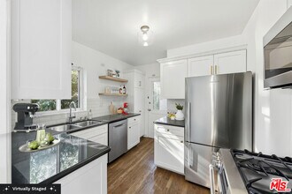 948 20th St in Santa Monica, CA - Building Photo - Building Photo