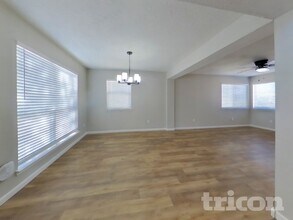 6915 Eastford Pl NW in Albuquerque, NM - Building Photo - Building Photo