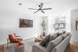 1210 Cleburne Ave NE in Atlanta, GA - Building Photo - Building Photo