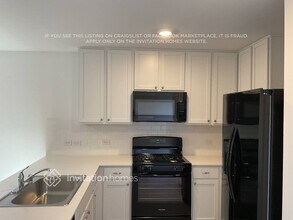 923 Carrick Dr in Ennis, TX - Building Photo - Building Photo