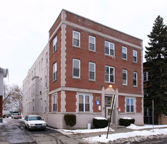 130 W Castle St Apartments