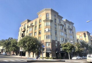 1400 Broadway in San Diego, CA - Building Photo - Building Photo